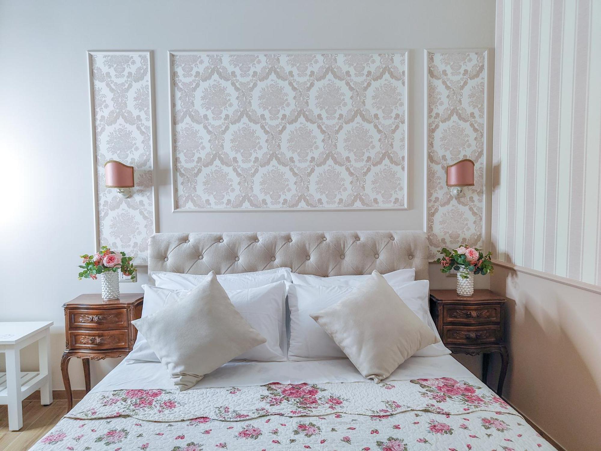 Maison Bonheur, Rome